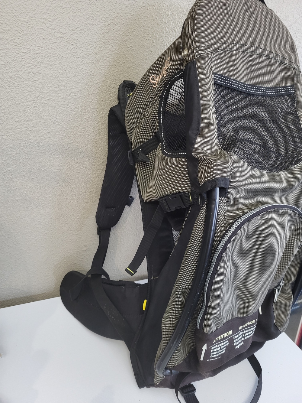 Snugli Baby Backpack Carrier Toddler Black/Gray Kick Stand Mesh Storage Pocket